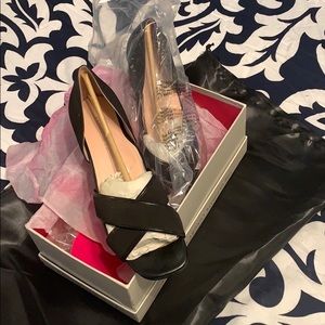 Taryn Rose Kaida (black) - Worn Once